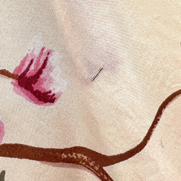 SILK ICON Women’s Silk Blouse - Picture 11 of 15